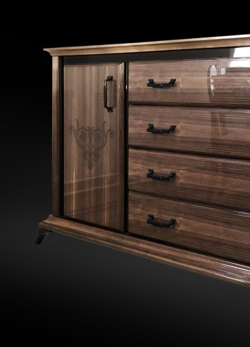 Sideboard